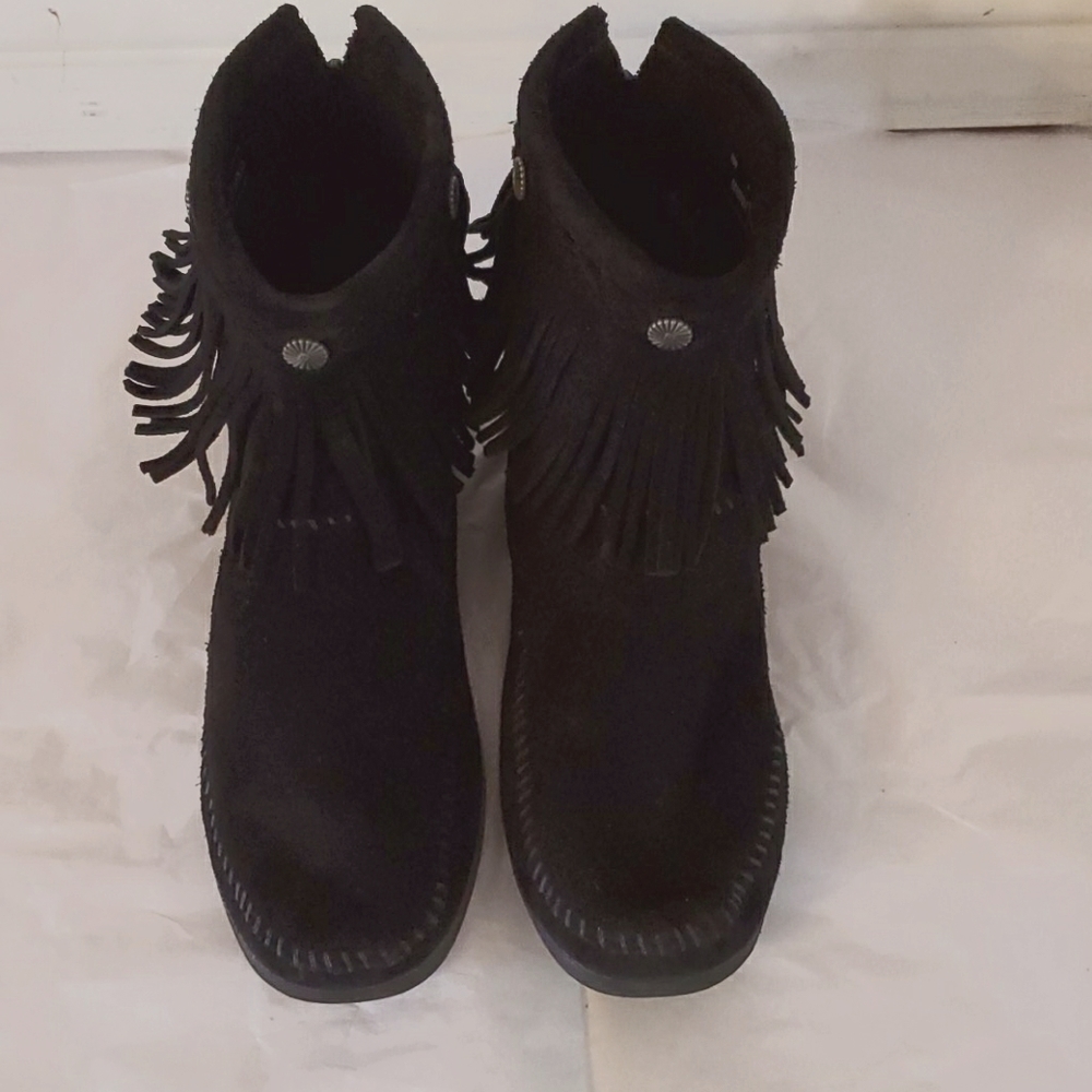 Minnetonka Black Suede Fringe Ankle Booties with Concho